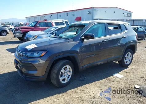 2022 Jeep Compass Sport 4X4 z USA, uszkodzony, nr VIN 3C4NJDAB2NT215416